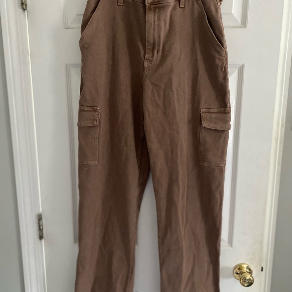 Women’s Brown Hollister Cargo Pants